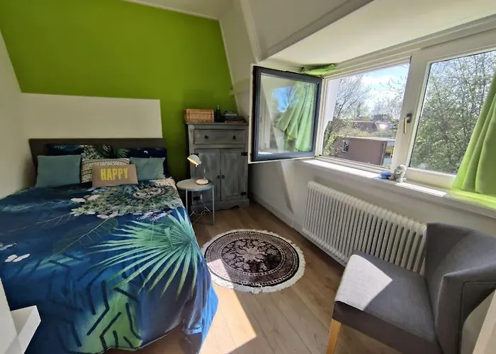 Room In Shared Duplex Close To The Center & Umcg