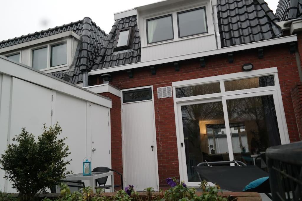 Appartement In Shared Duplex Close To The Center & Umcg